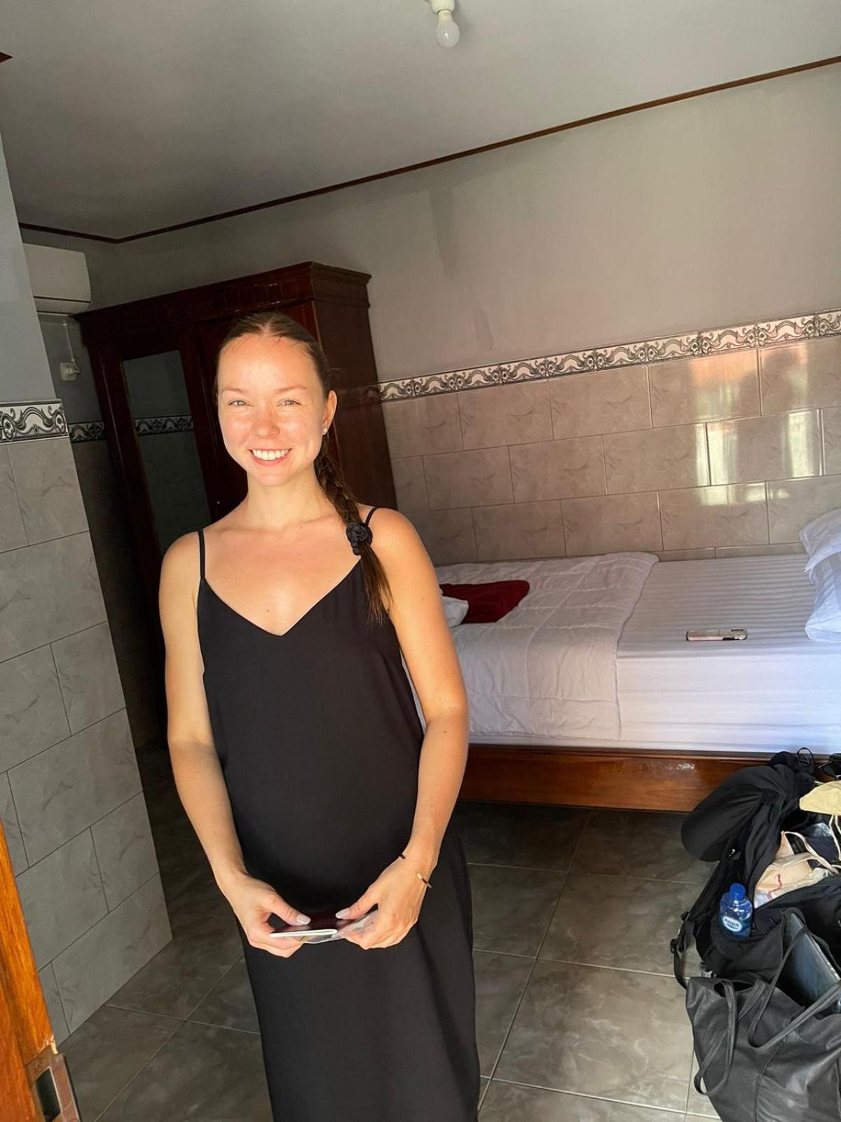 Raditya Homestay Mambat エクステリア 写真