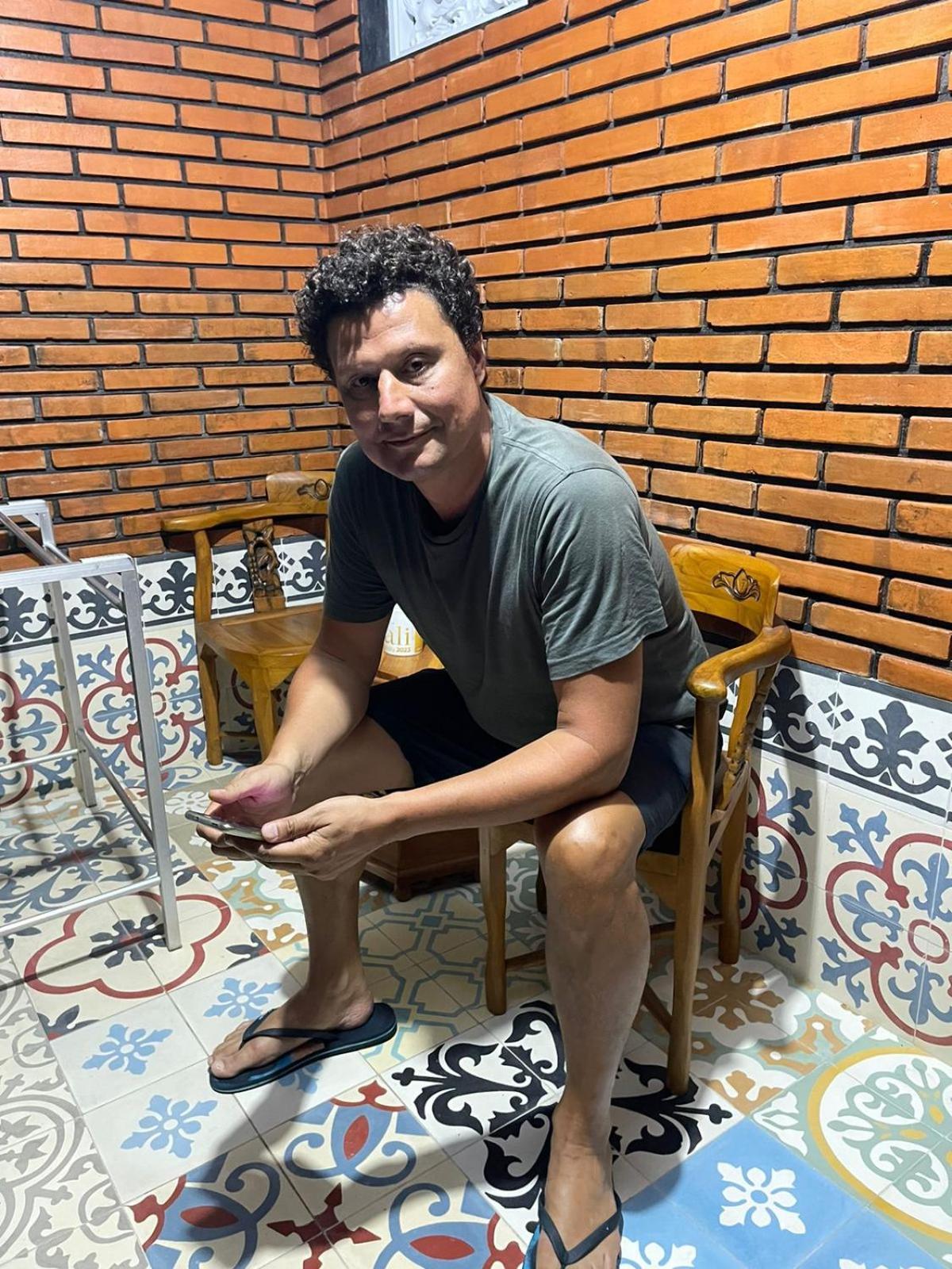 Raditya Homestay Mambat エクステリア 写真